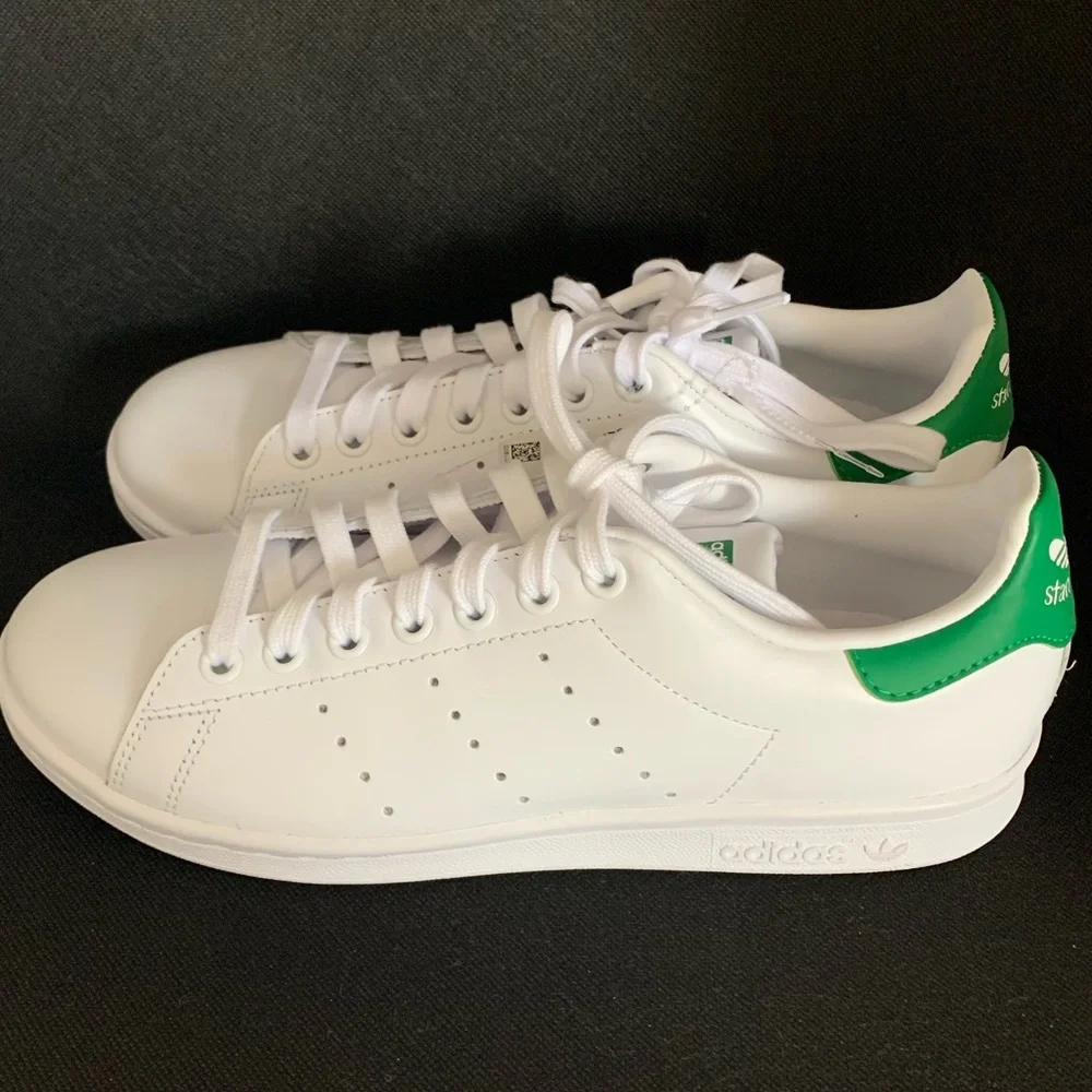 NWT ADIDAS- STAN SMITH originals - Picture 1 of 10